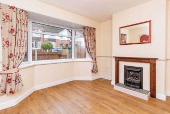 4 bed Terraced