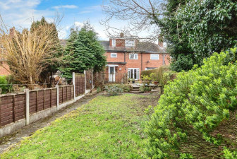 4 bed Terraced