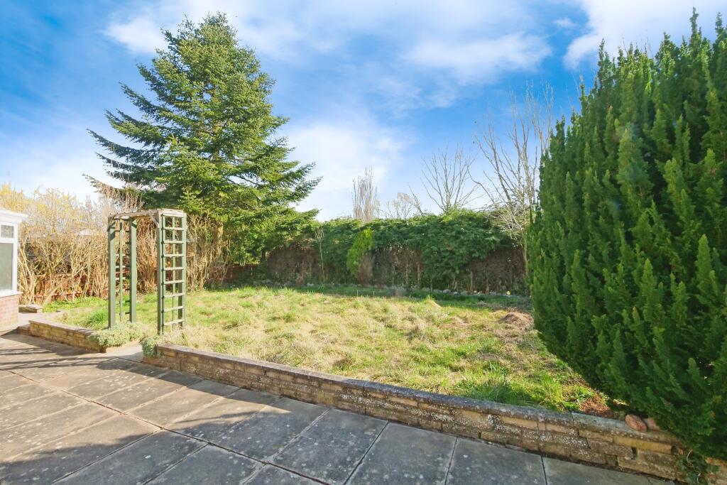 3 bed Semi-Detached