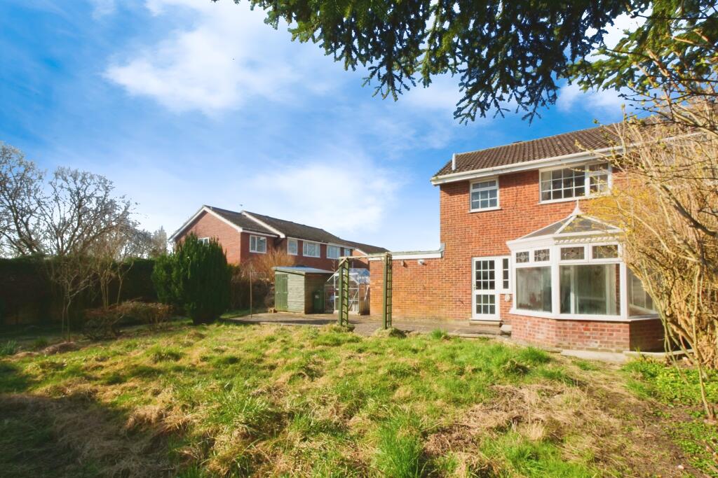 3 bed Semi-Detached