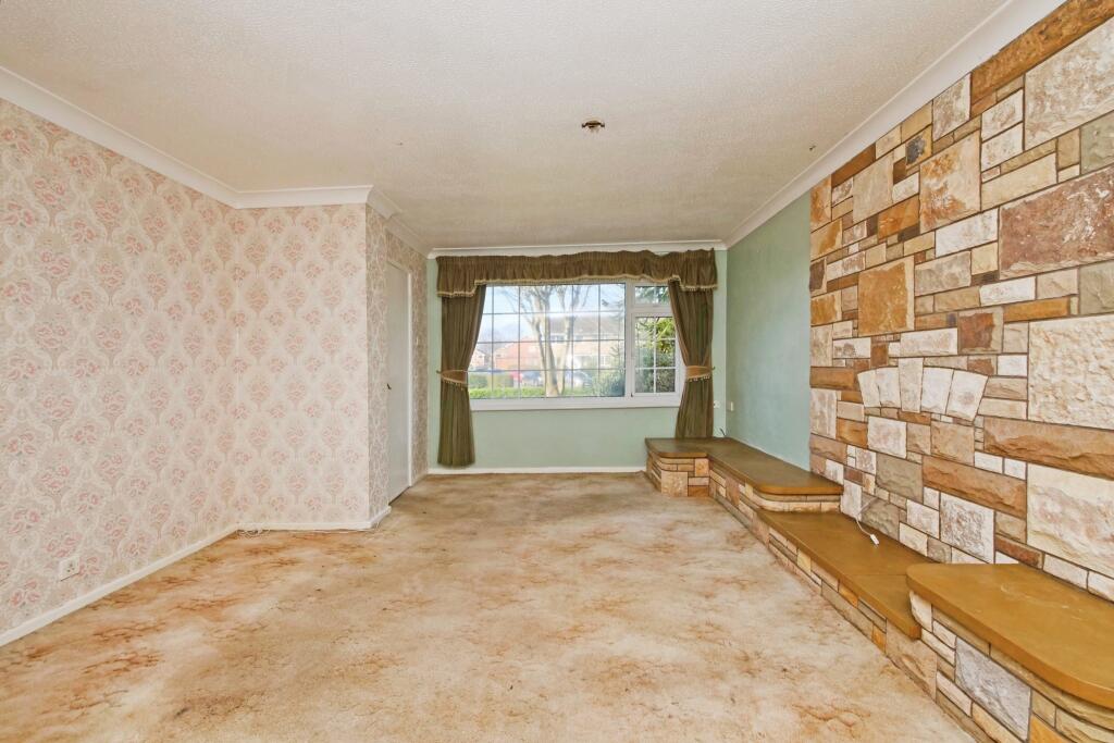 3 bed Semi-Detached