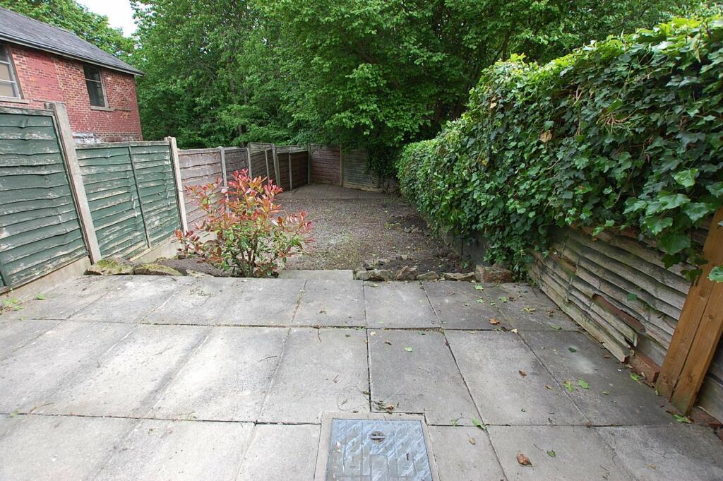 2 bed Terraced