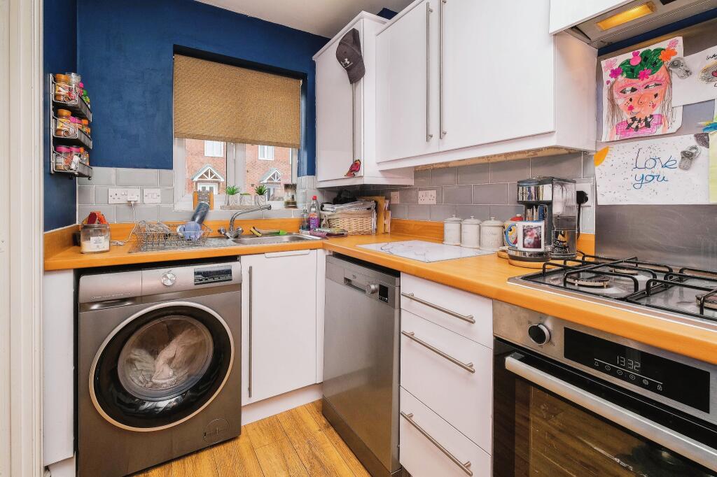 3 bed Semi-Detached