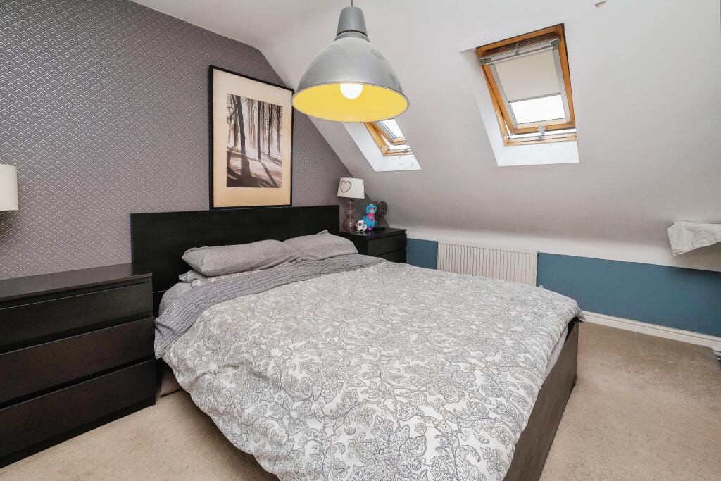 3 bed Semi-Detached