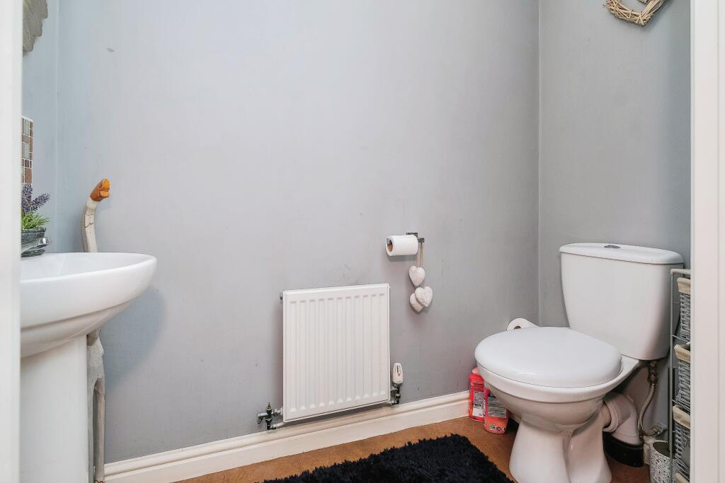 3 bed Semi-Detached