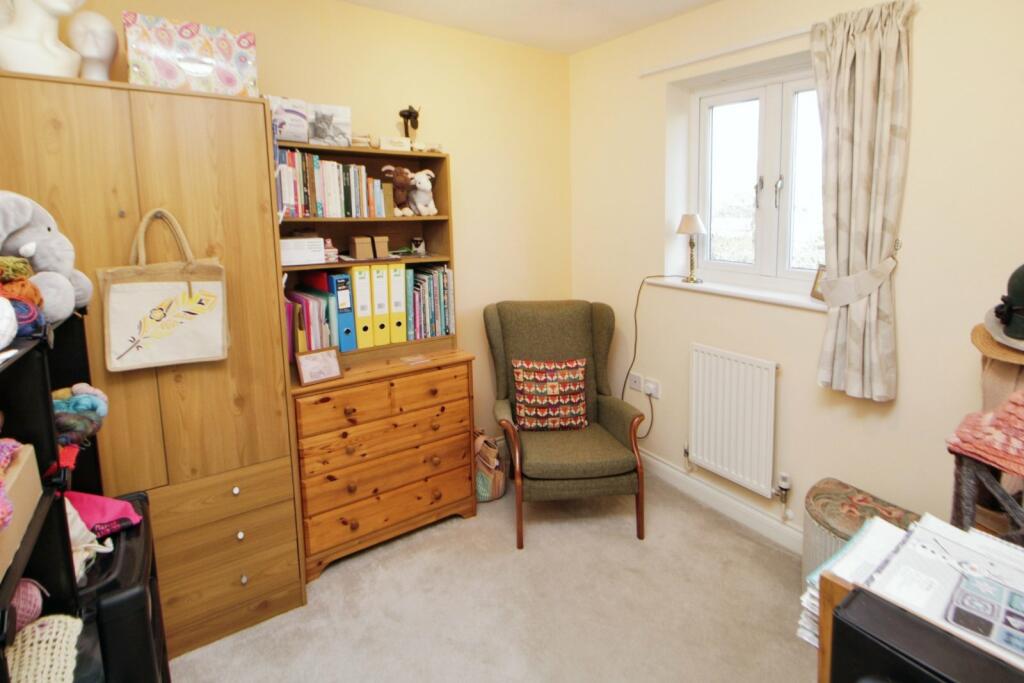 4 bed Detached
