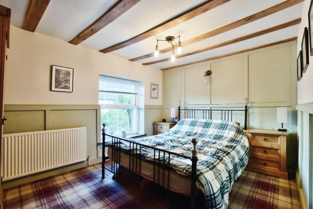 2 bed Terraced