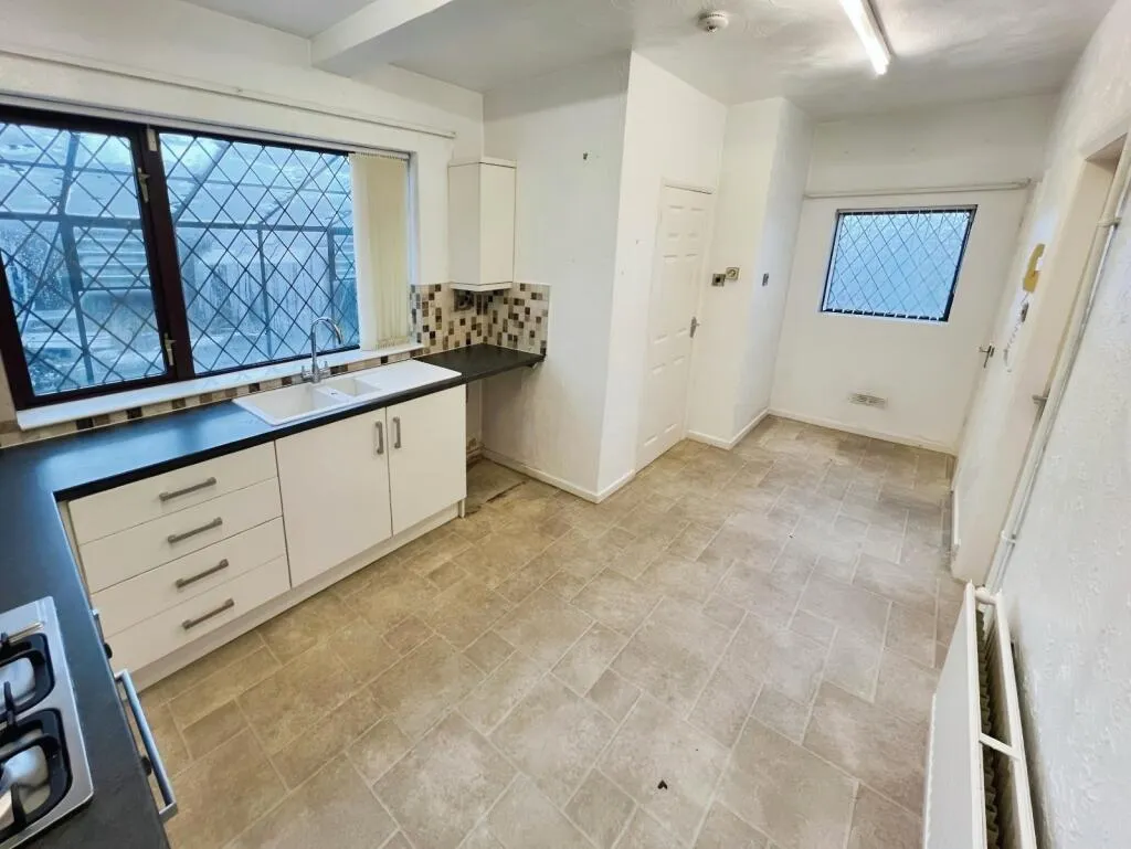 3 bed Semi-Detached