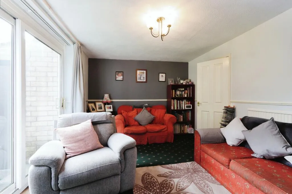 3 bed Terraced