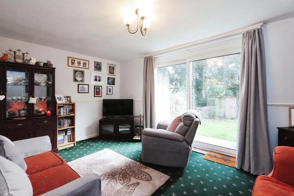 3 bed Terraced