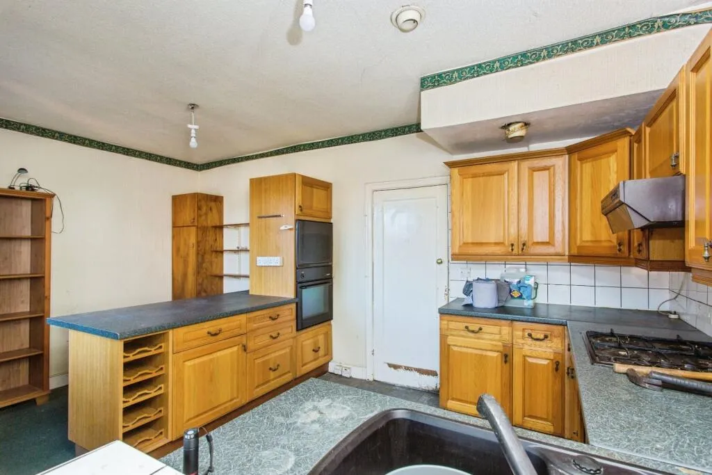 3 bed Semi-Detached