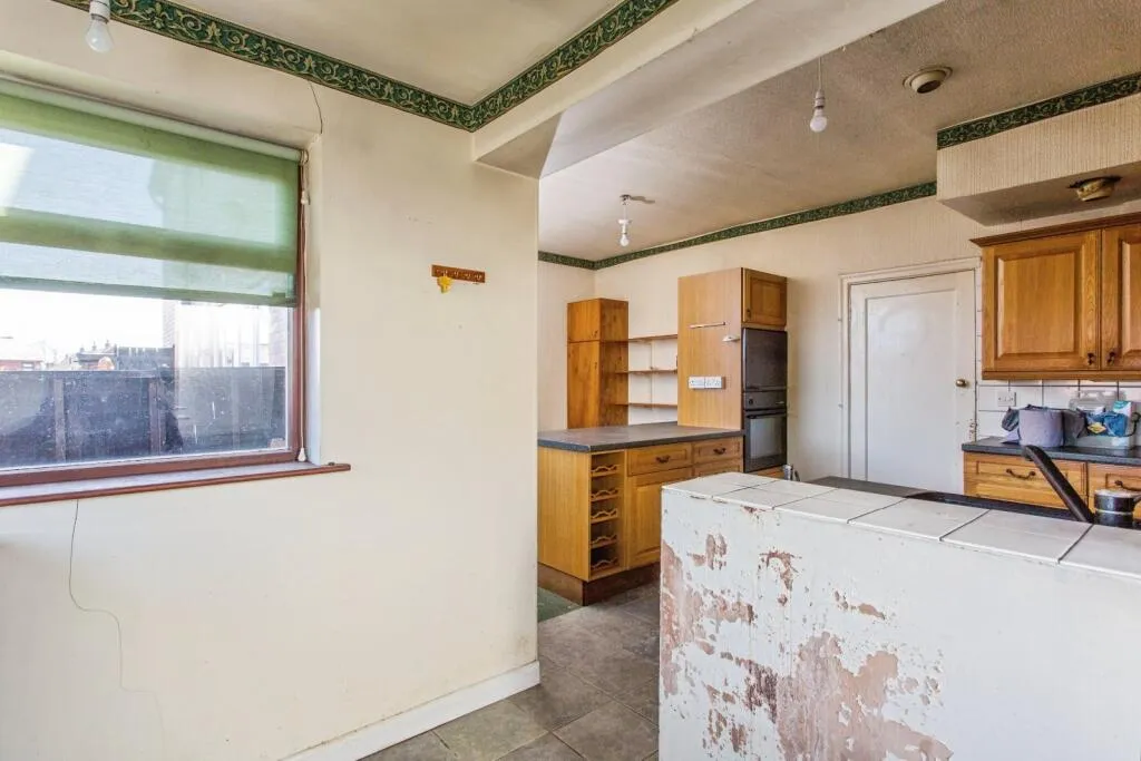 3 bed Semi-Detached