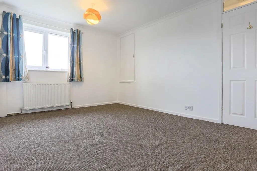 2 bed Apartment