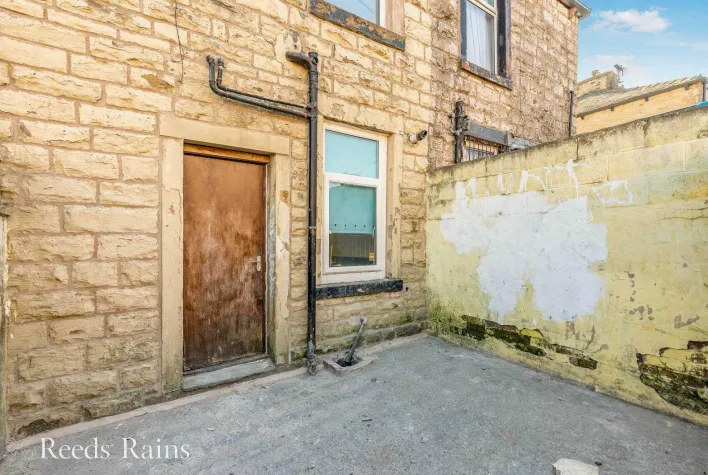 2 bed Terraced