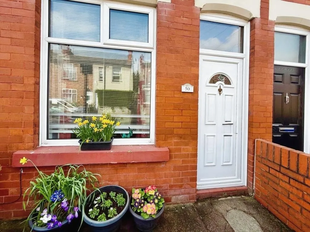 2 bed Terraced
