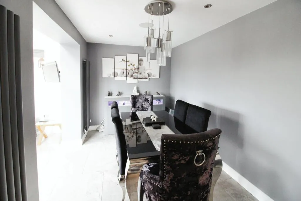 3 bed Semi-Detached