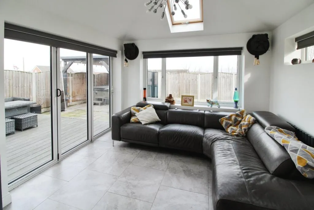 3 bed Semi-Detached