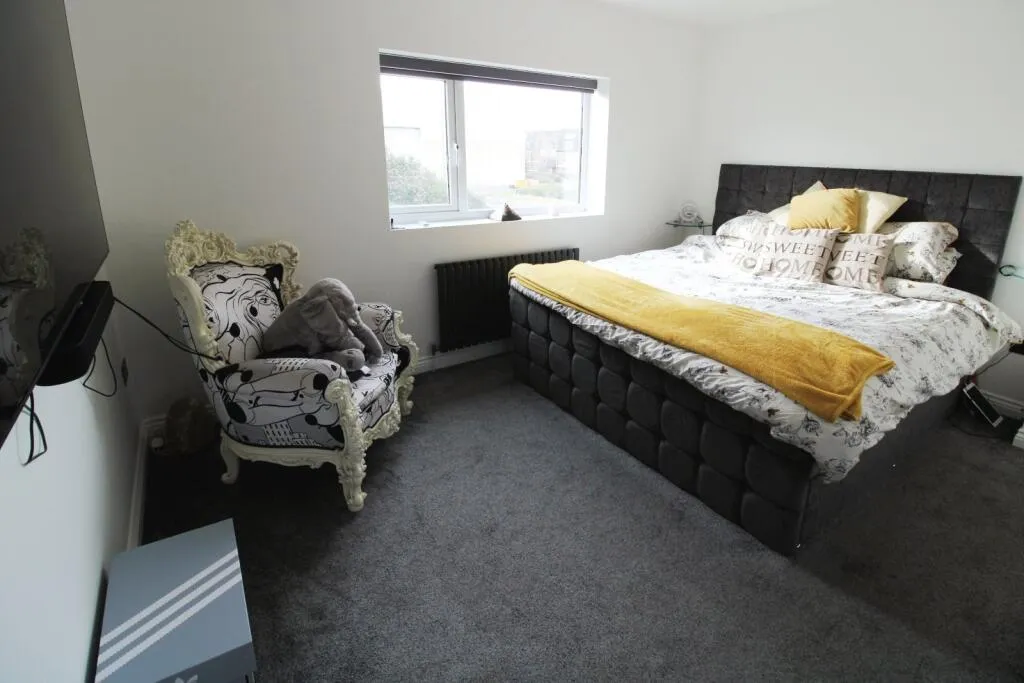 3 bed Semi-Detached