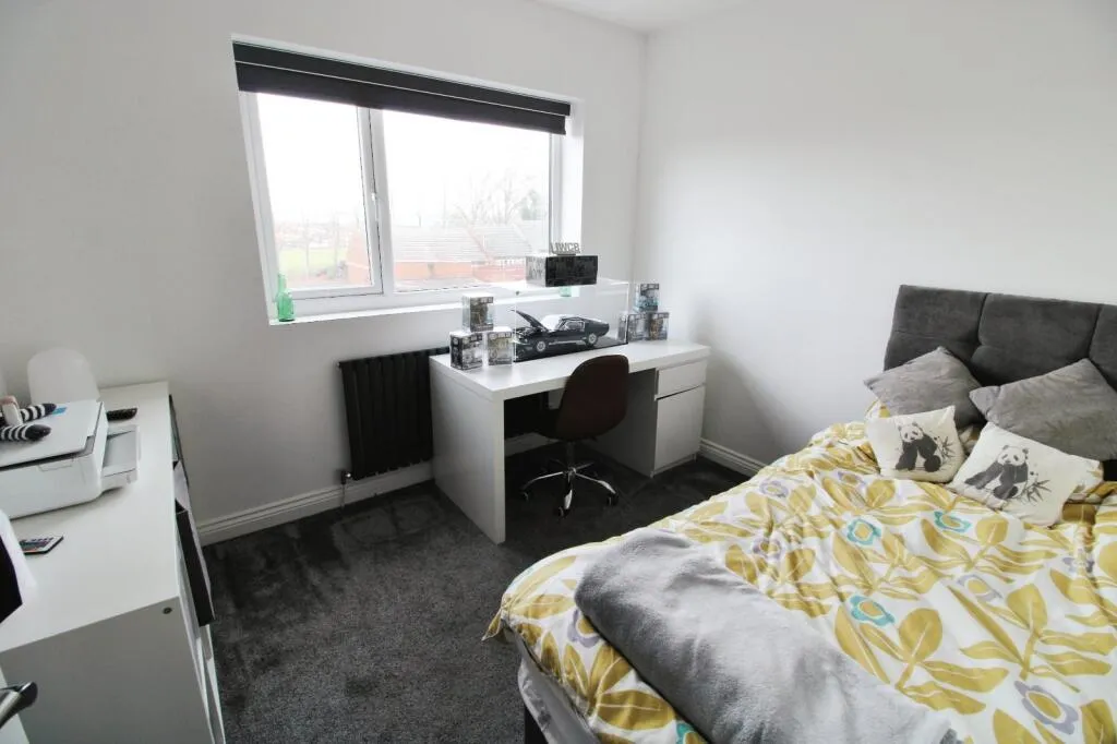 3 bed Semi-Detached