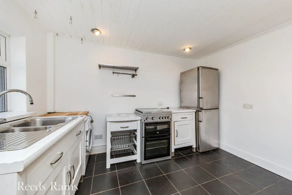 2 bed Terraced