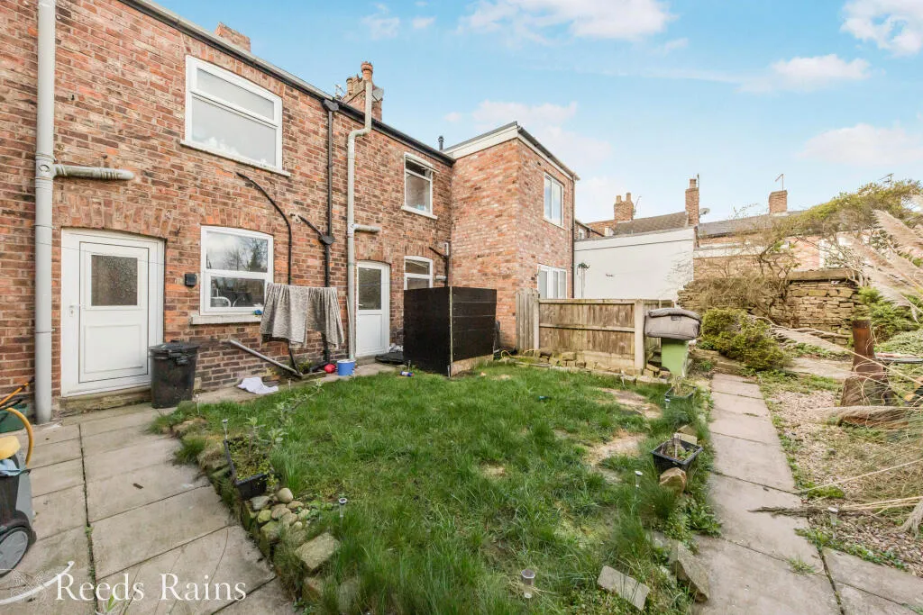 2 bed Terraced
