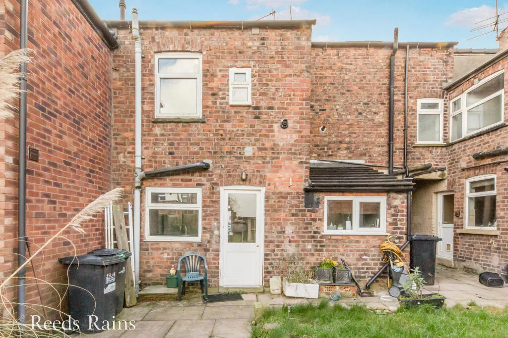 2 bed Terraced