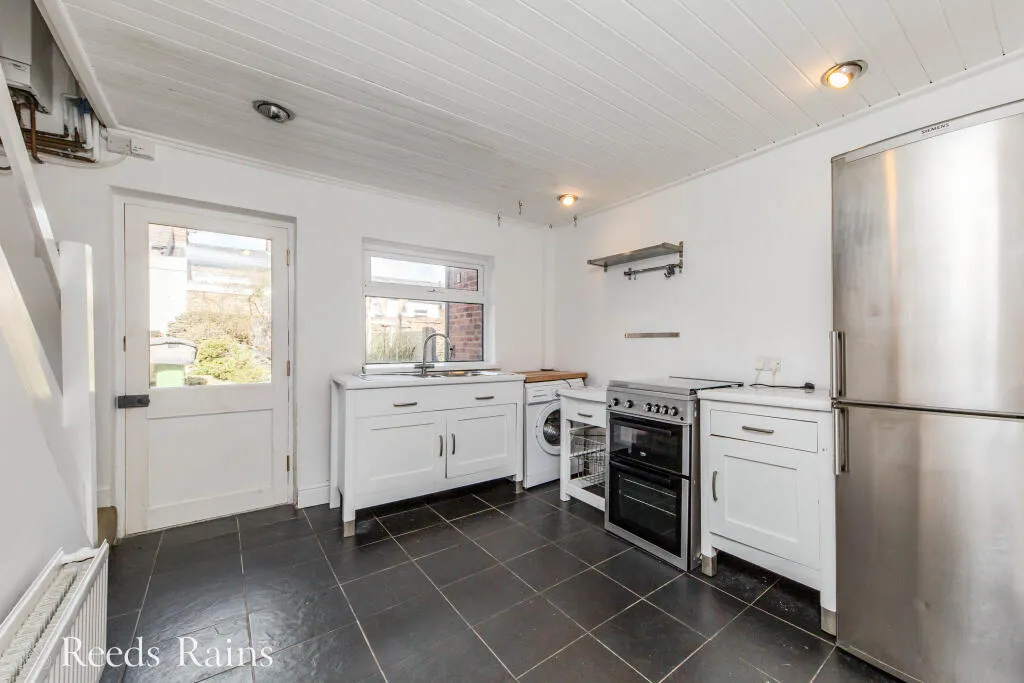 2 bed Terraced