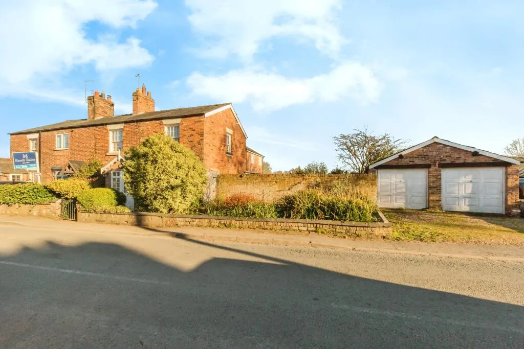 4 bed Character Property