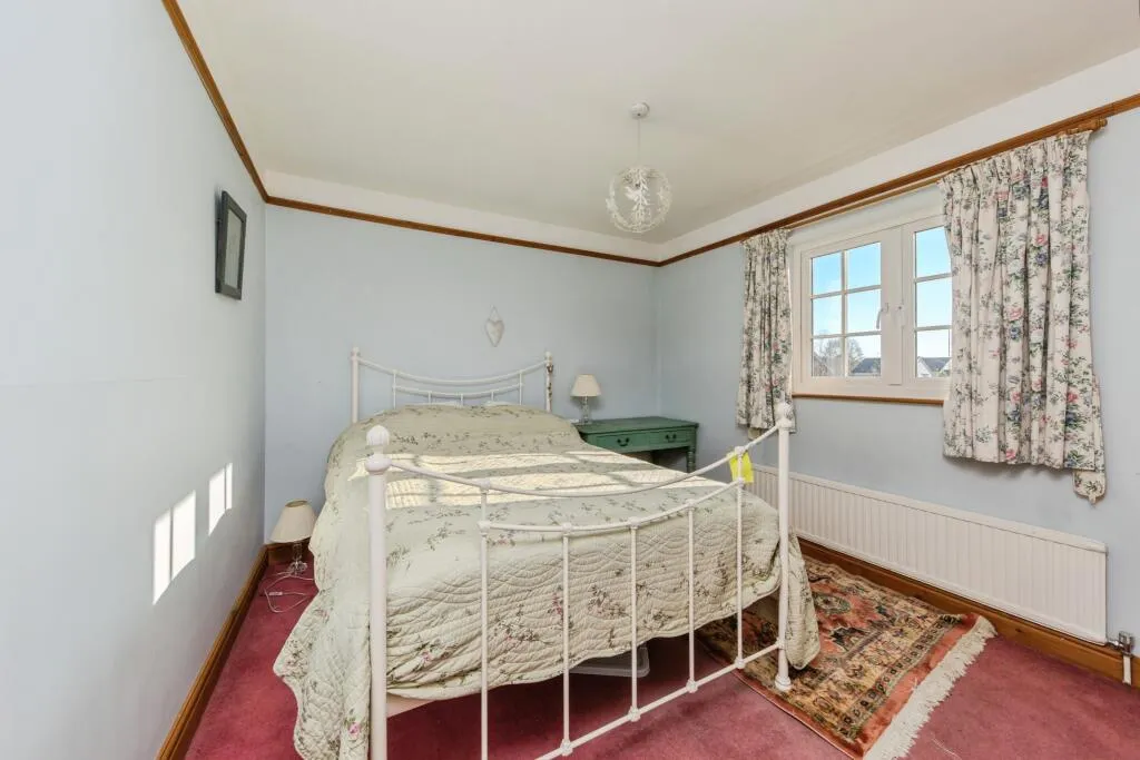 4 bed Character Property