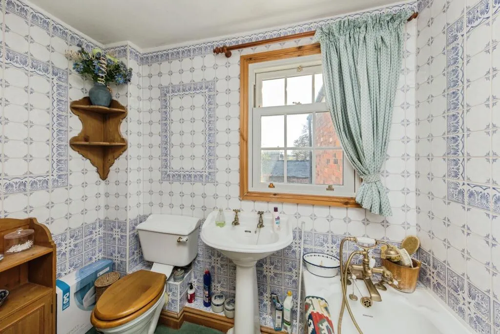 4 bed Character Property