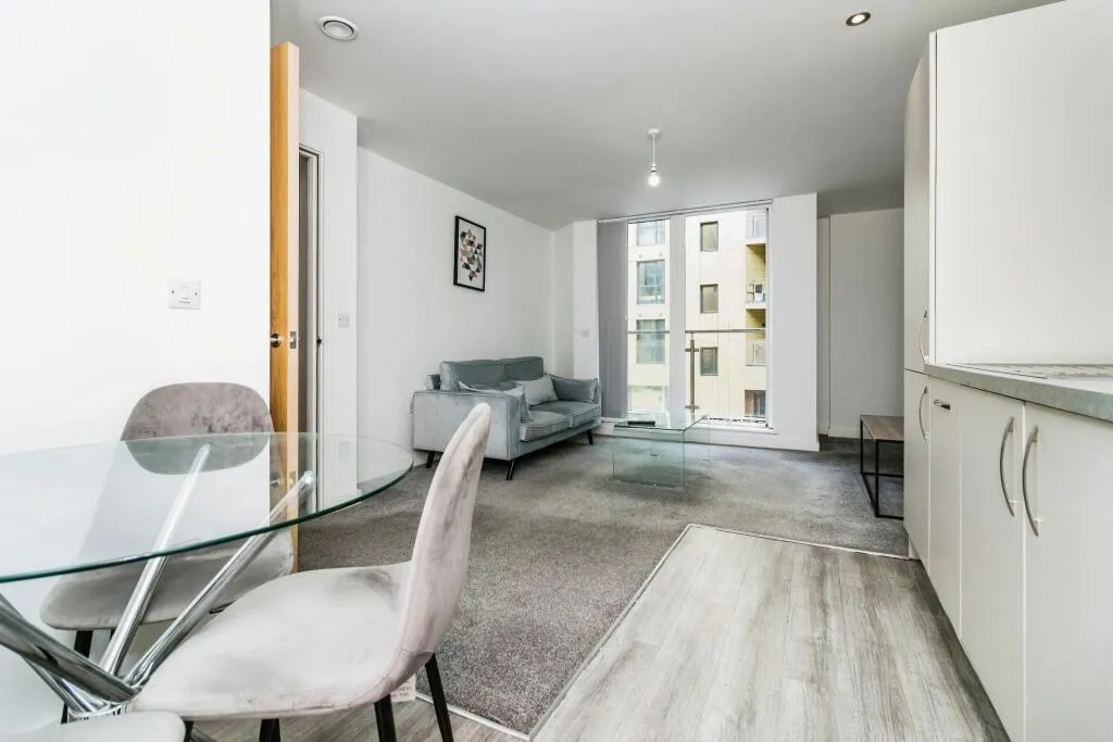 1 bed Apartment