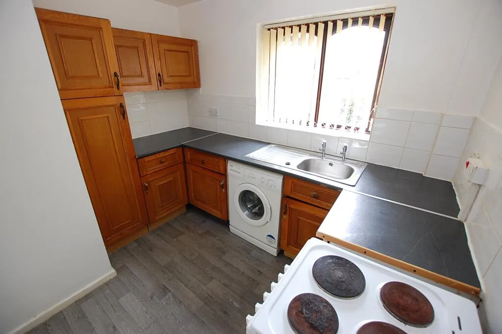2 bed Semi-Detached Bungalow