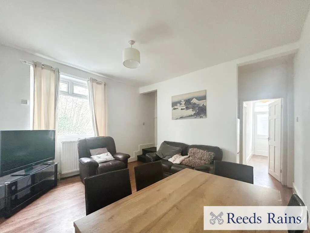 3 bed Terraced