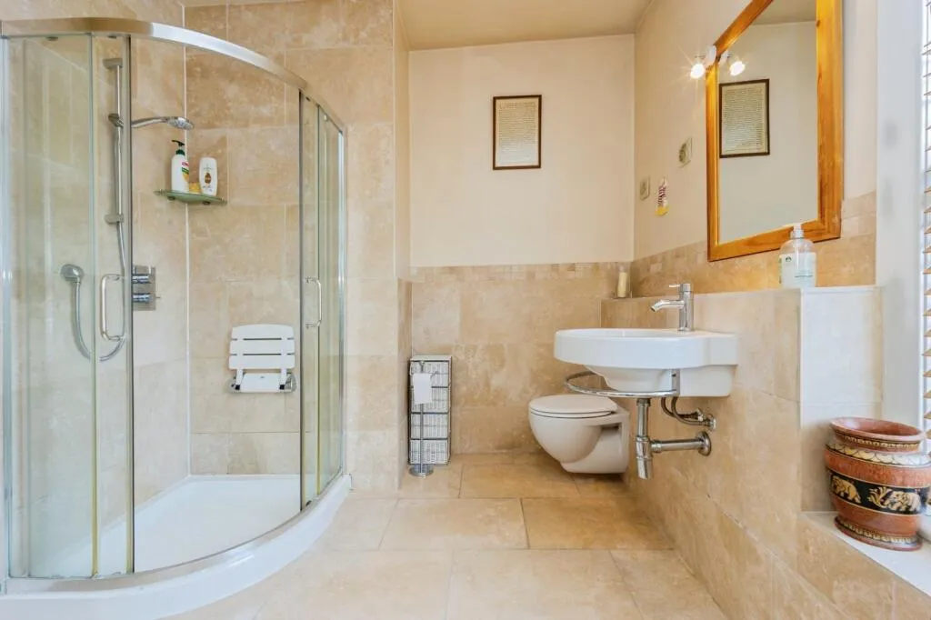 3 bed Terraced