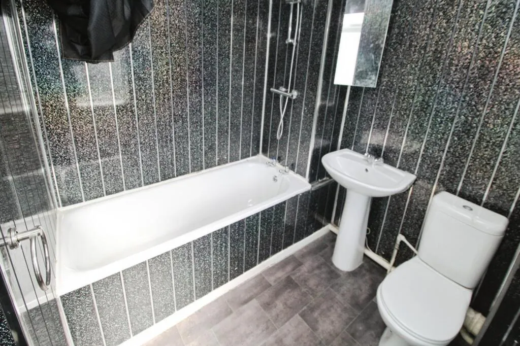 2 bed Terraced