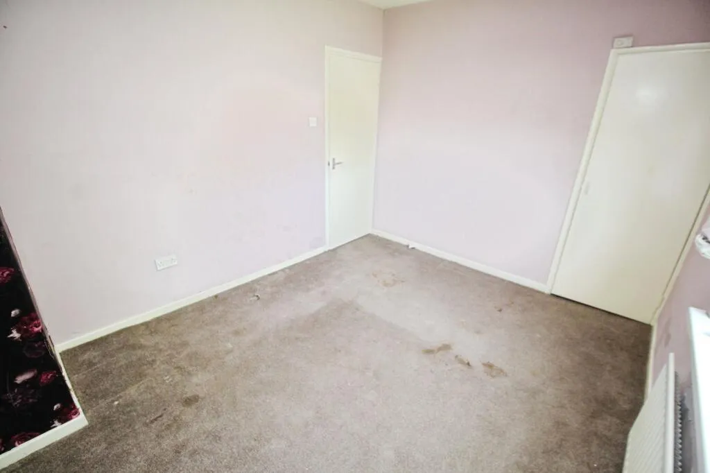 2 bed Terraced