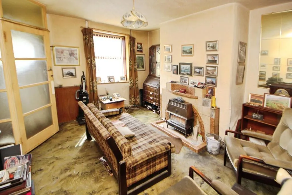 2 bed Terraced
