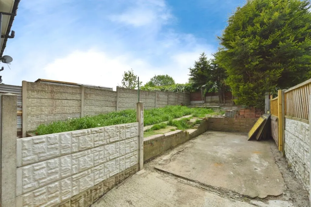 2 bed Semi-Detached
