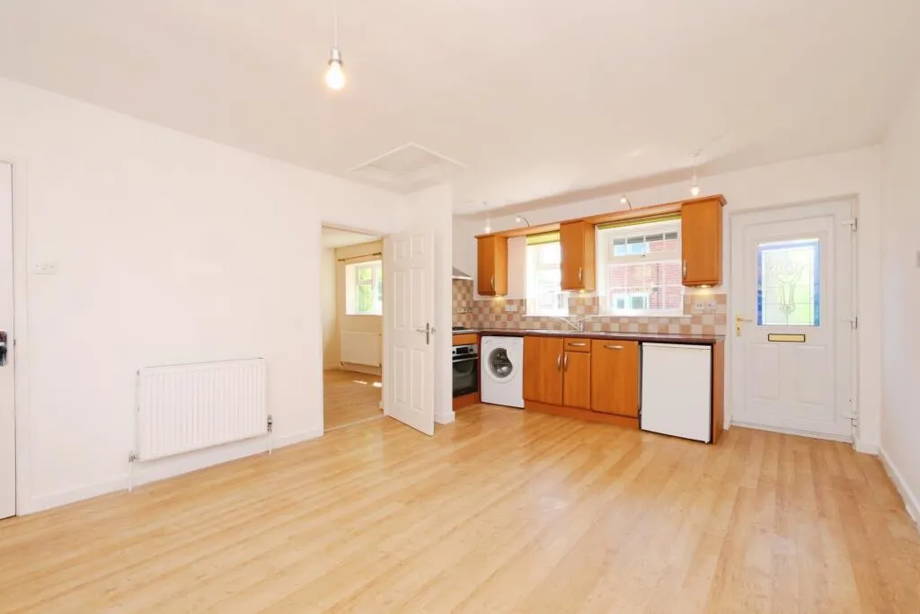 1 bed Semi-Detached