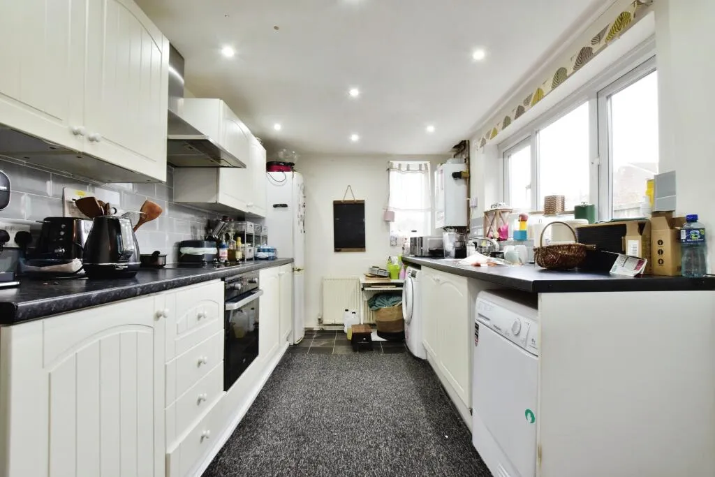 3 bed Semi-Detached