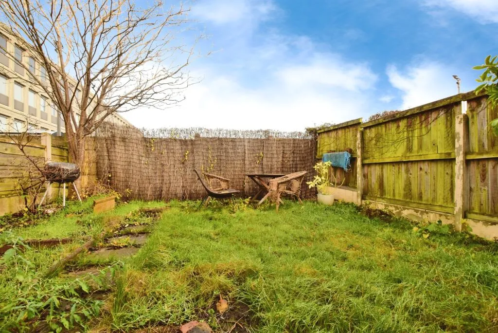 3 bed Semi-Detached