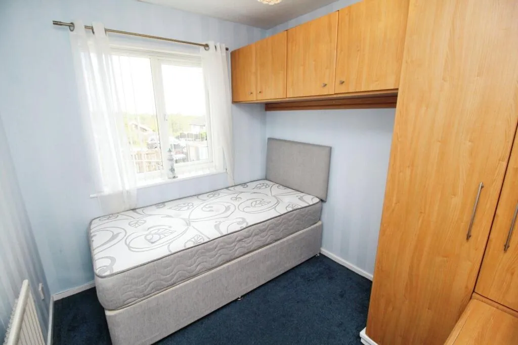 2 bed Semi-Detached Bungalow