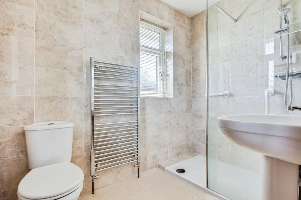 2 bed Semi-Detached
