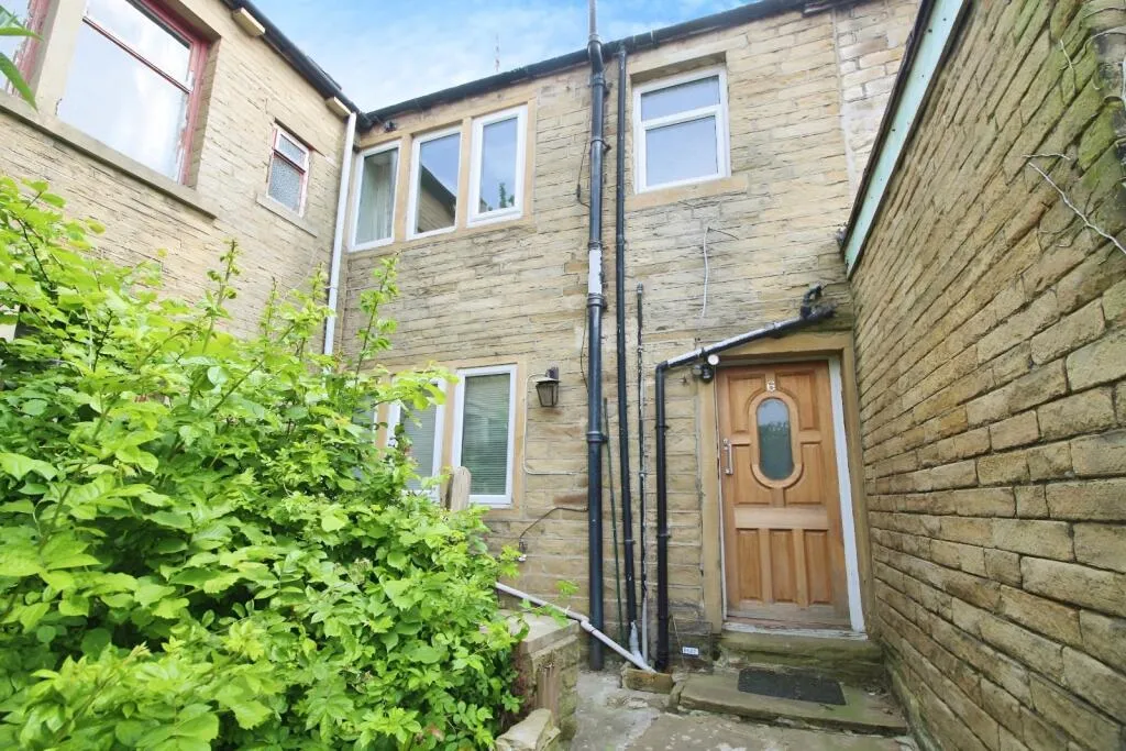 3 bed Terraced
