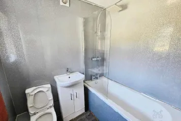 2 bed End of Terrace
