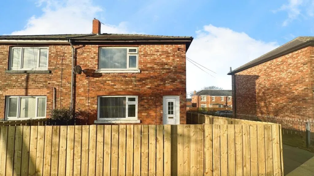 3 bed Semi-Detached