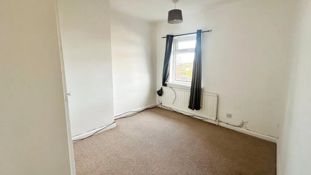 3 bed Semi-Detached