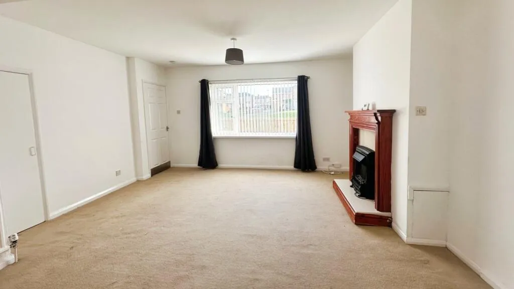 3 bed Semi-Detached