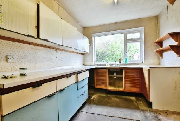 3 bed Semi-Detached