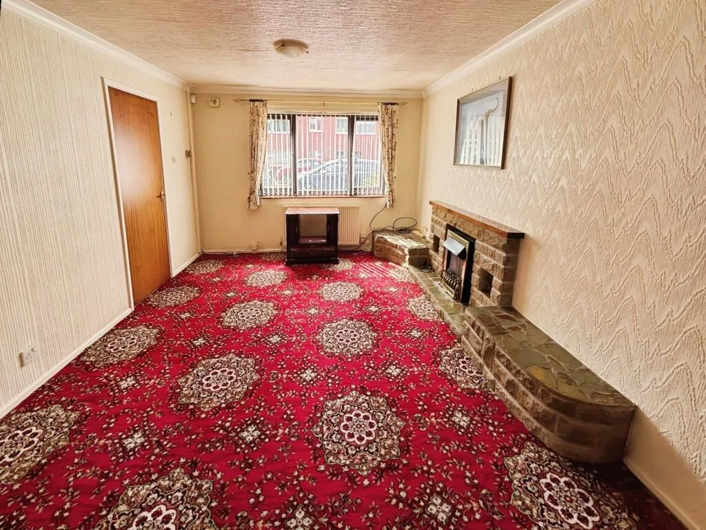 3 bed End of Terrace